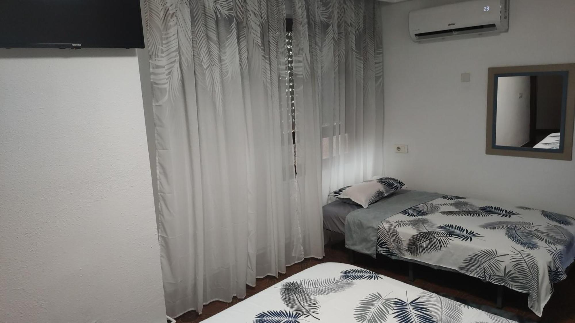 Big Penthouse For 10 Per Διαμέρισμα Τορεβιέχα Εξωτερικό φωτογραφία
